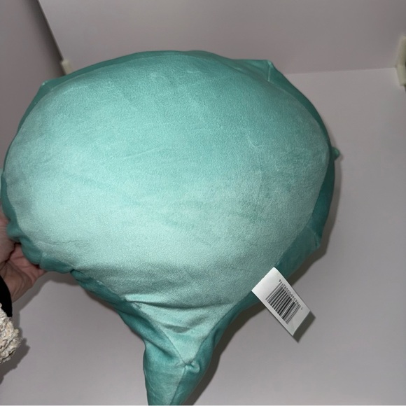 Cute Green Squishmallow Valentine Plush Toy with Heart - Picture 6 of 8